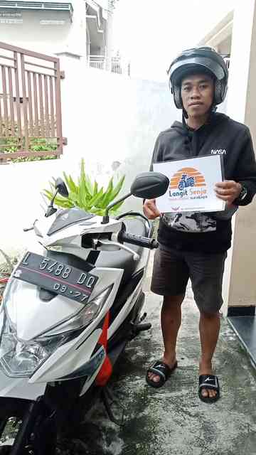 rental motor terdekat